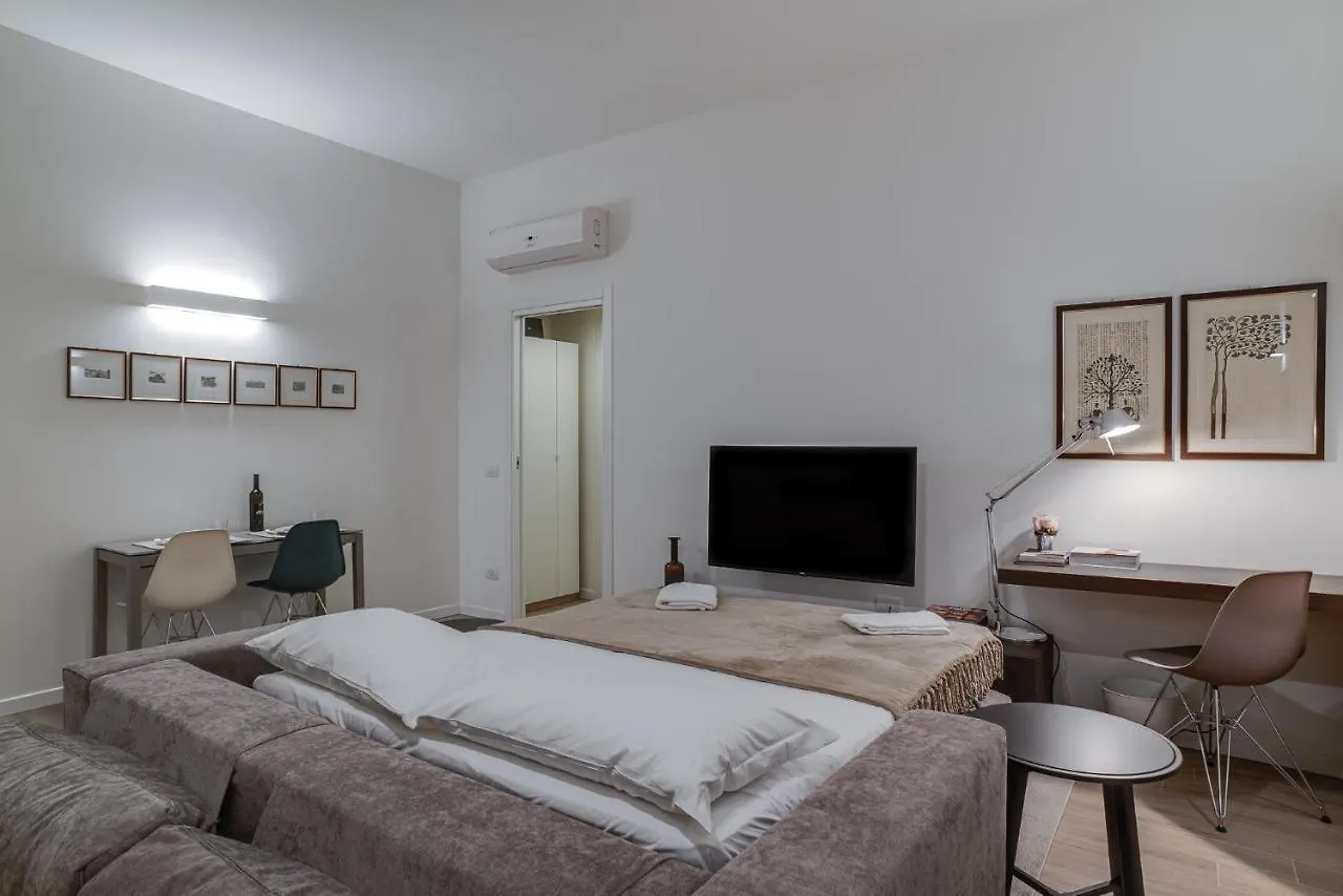 Leisure & Design In The Center Of Milan Apartment 0*,  Italy